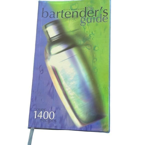 Bartender’s Guide Softcover Book over 1400 recipes for delicious drinks alcohol - Picture 2 of 7